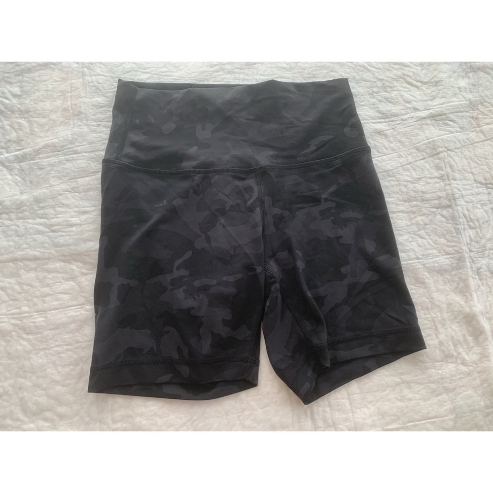 Lululemon Wunder Train Black Camo Shorts Size 6
